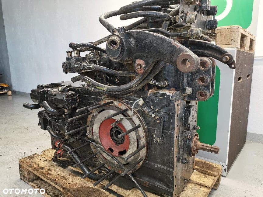Rozdzielacz hydrauliczny Hurlimann 6190 Master - 3