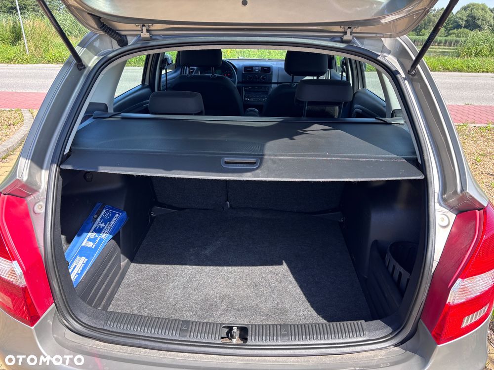 Skoda Fabia 1.2 12V Family Plus - 11