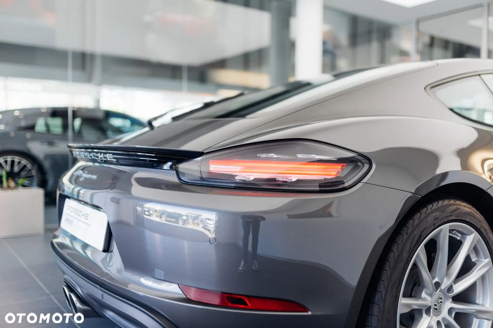 Porsche 718 Cayman GPF PDK - 16