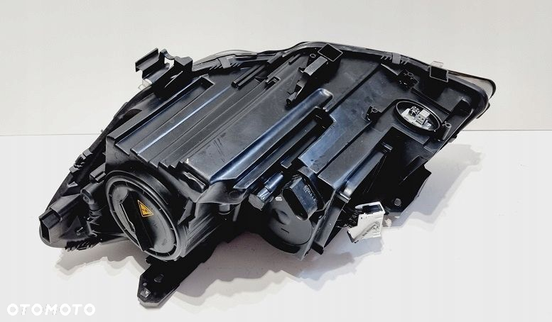 REFLEKTOR PRAWY LEWY XENON MERCEDES CLA 117 NIE SKRĘTNY EUROPA - 5