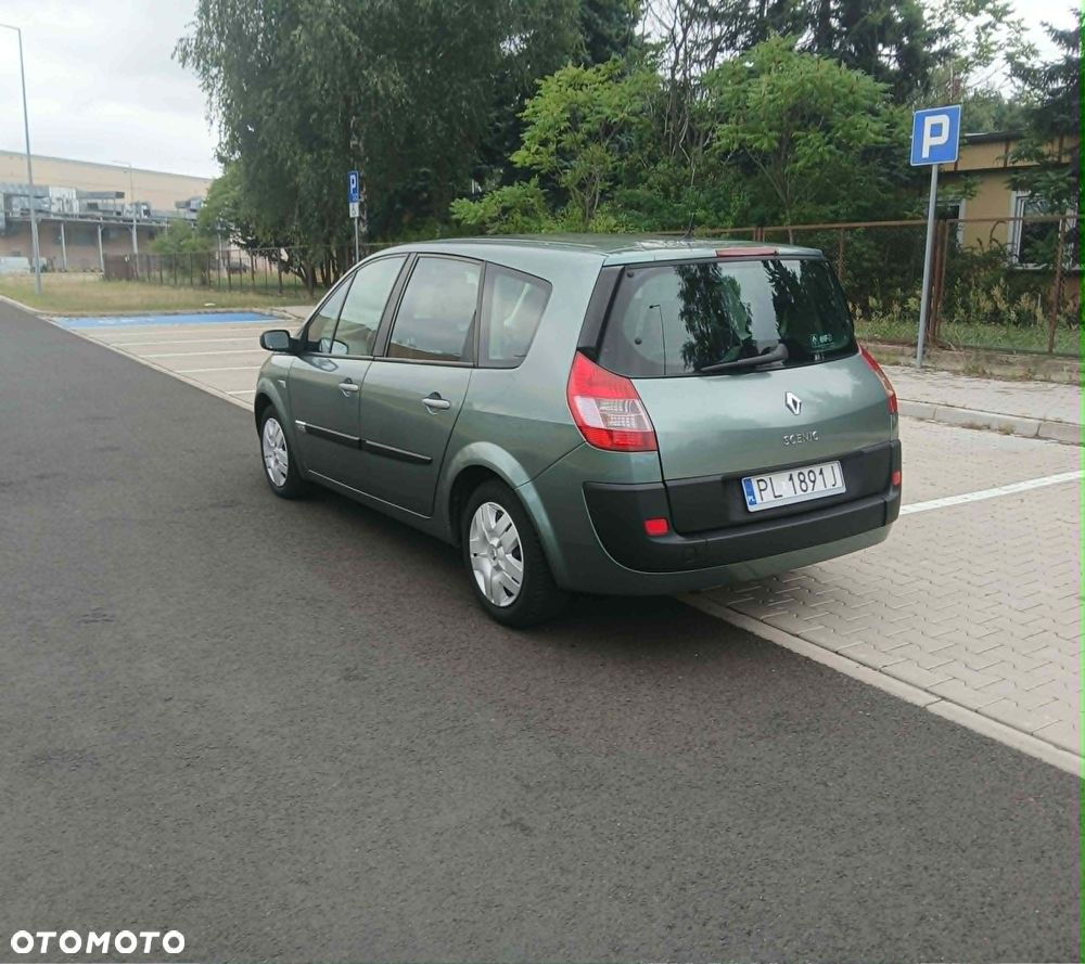 Renault Scenic - 4