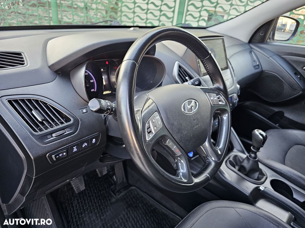 Hyundai ix35 2.0 CRDI 4WD Style - 14