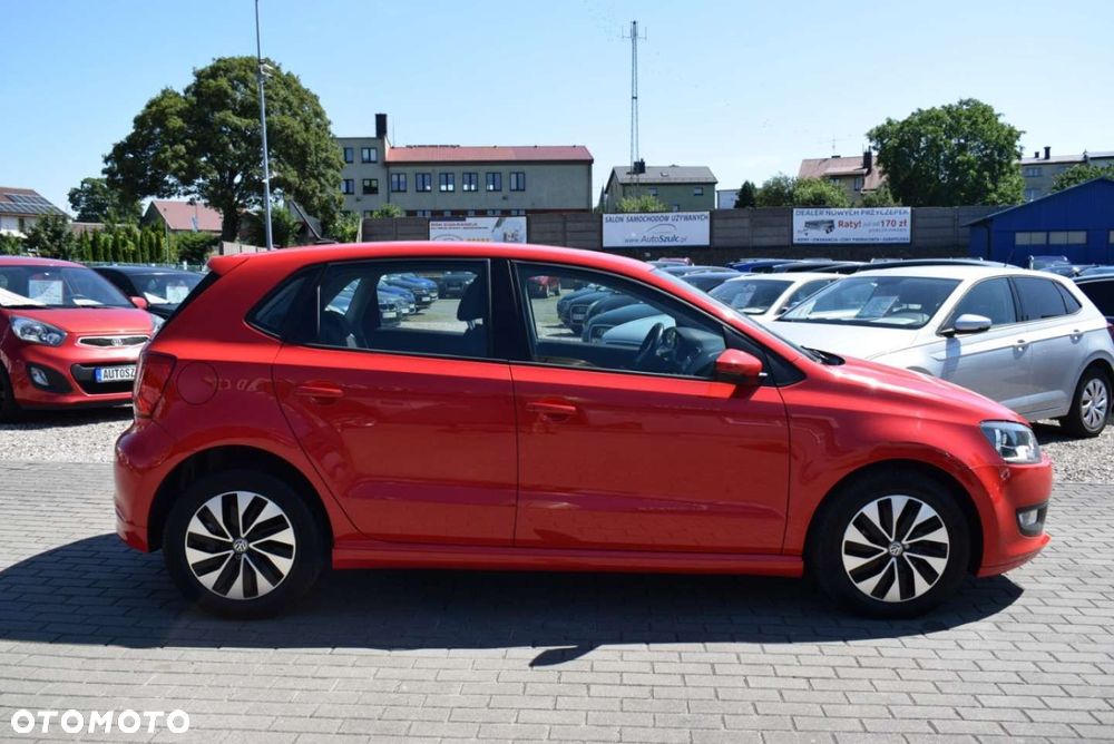 Volkswagen Polo - 2