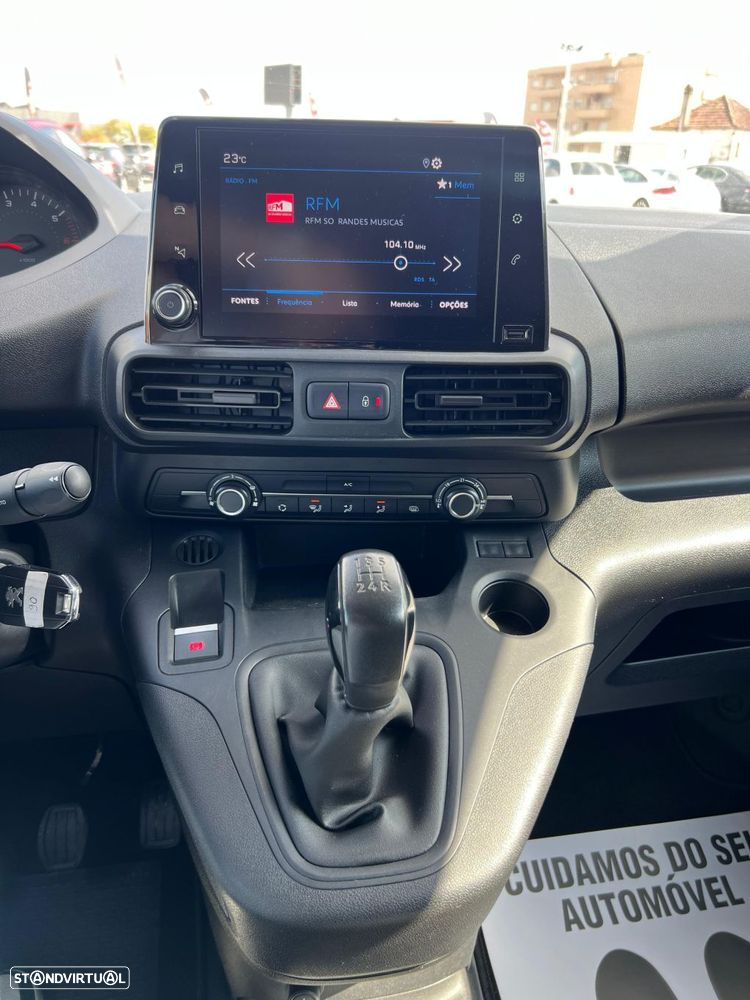 Peugeot Partner 1.5 BlueHDi Premium Standard - 25