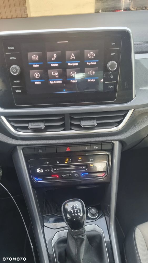 Volkswagen T-Roc 1.5 TSI Style - 21