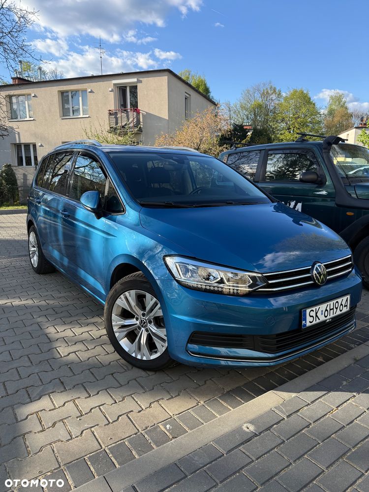 Volkswagen Touran 2.0 TDI SCR DSG ACTIVE - 4