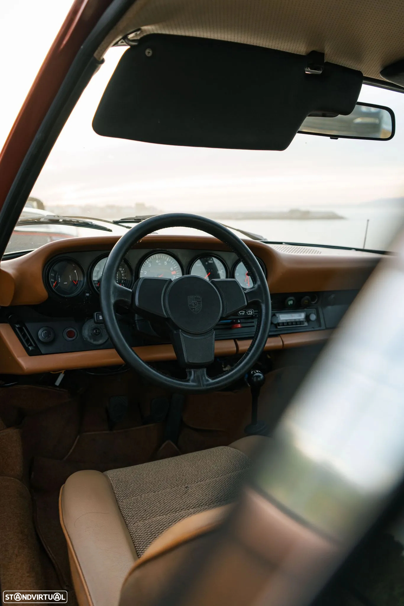 Porsche 911 Série G - 15