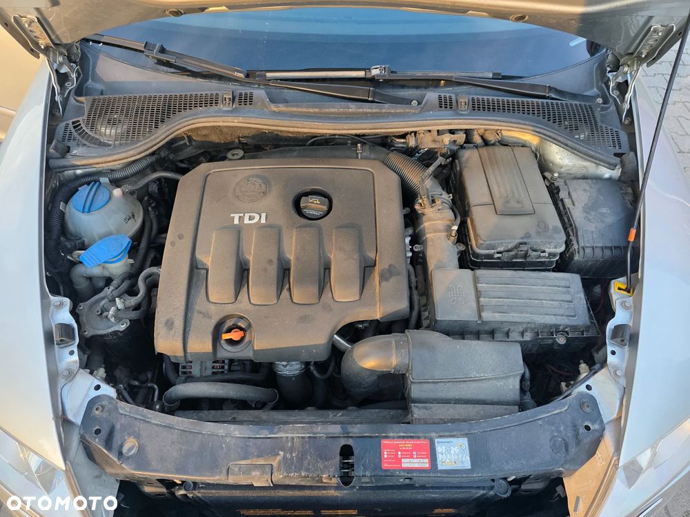 Skoda Octavia 2.0 TDI Ambiente - 14