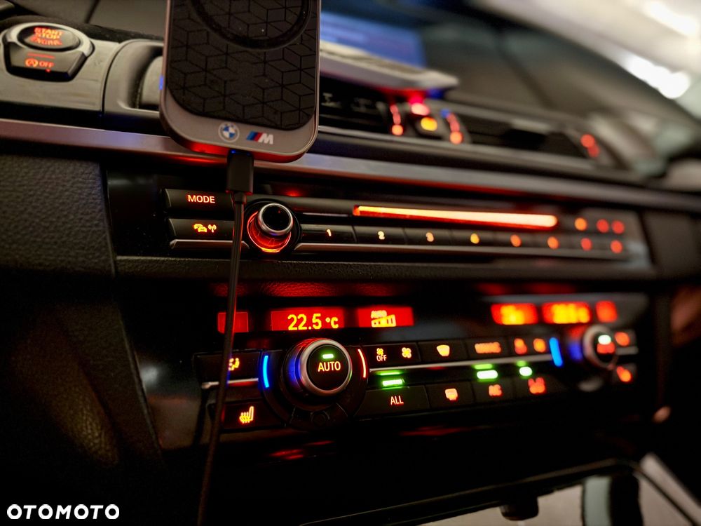 BMW Seria 5 520d xDrive - 39