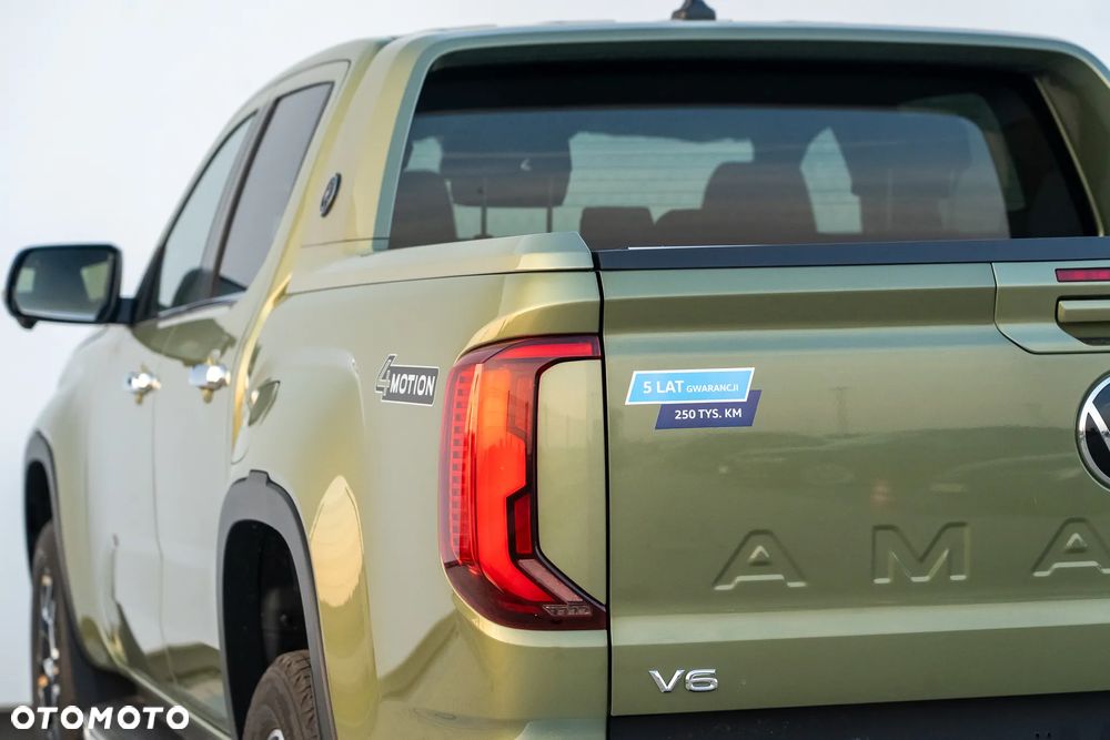 Volkswagen Amarok - 28