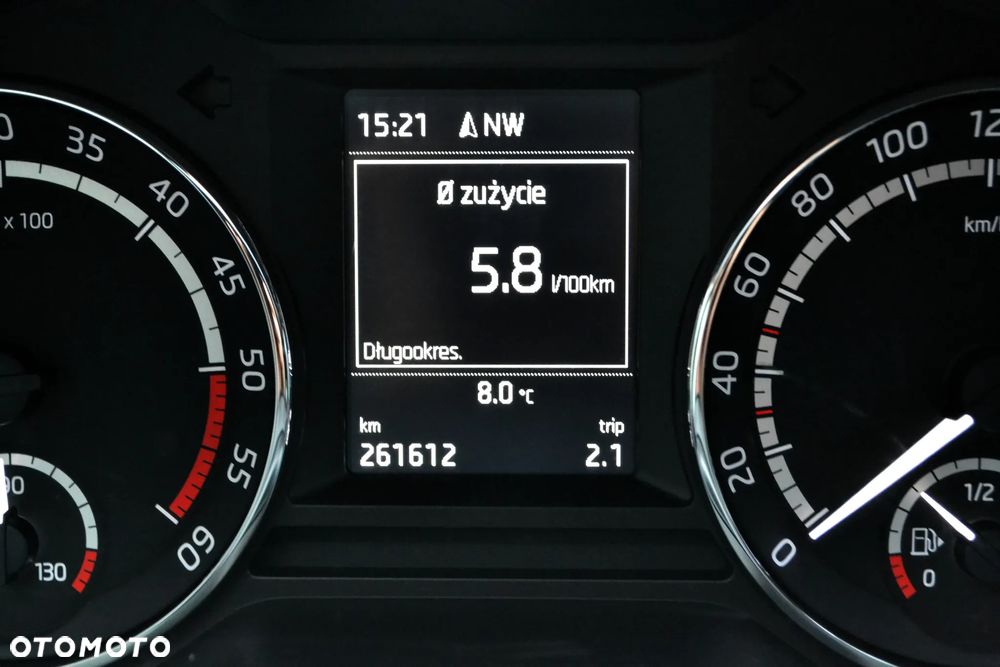 Skoda Octavia 2.0 TDI RS - 39