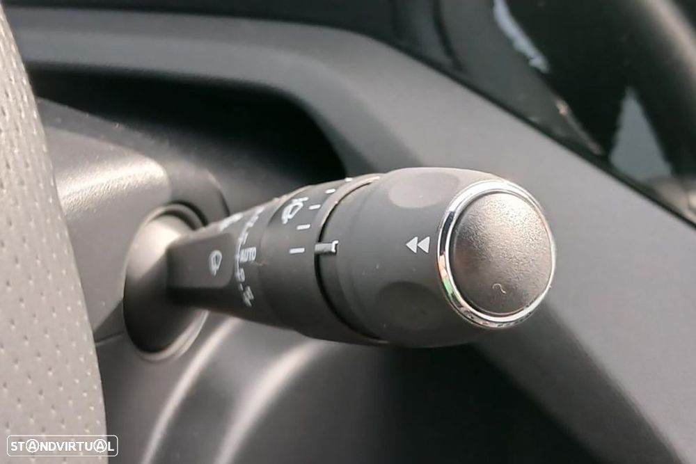 Peugeot E-408 58 kWh GT - 13