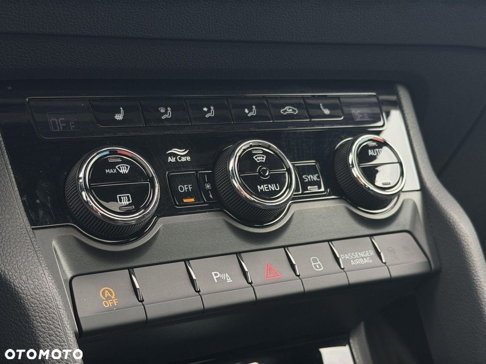 Skoda Karoq 1.5 TSI ACT Sportline DSG - 23