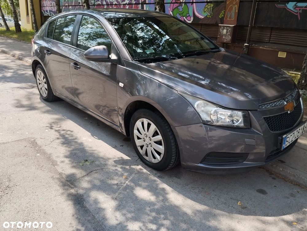 Chevrolet Cruze - 4