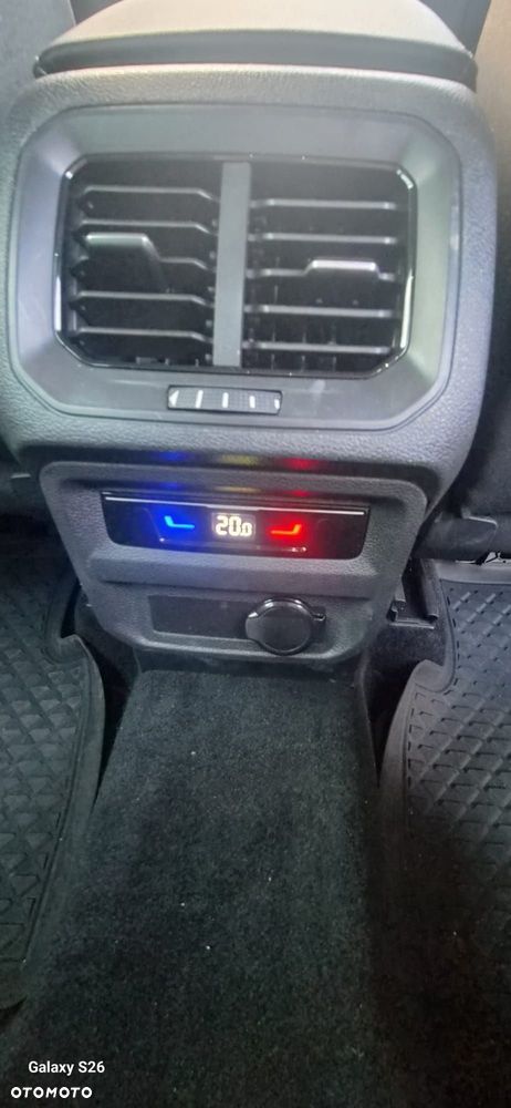 Volkswagen Tiguan 2.0 TDI SCR Life - 26