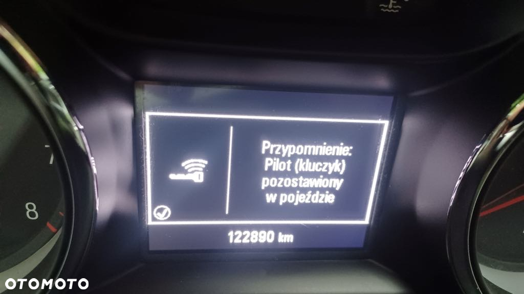 Opel Insignia 1.5 T Enjoy S&S - 9
