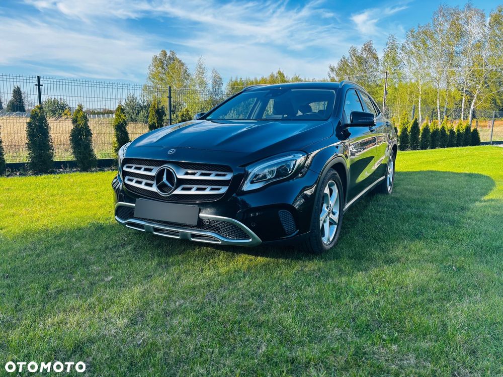 Mercedes-Benz GLA 180 7G-DCT UrbanStyle Edition - 10