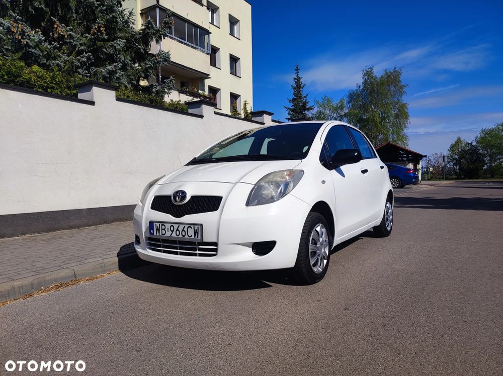 Toyota Yaris 1.0 Luna Start - 3