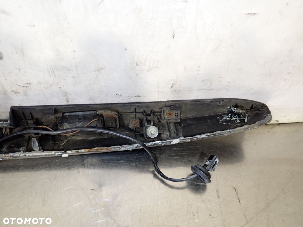 BLENDA KLAPY BAGAŻNIKA KIA CEED - 5