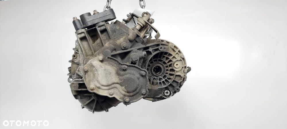 SKRZYNIA BIEGÓW OPEL MERIVA A 1.7 DTI - 8