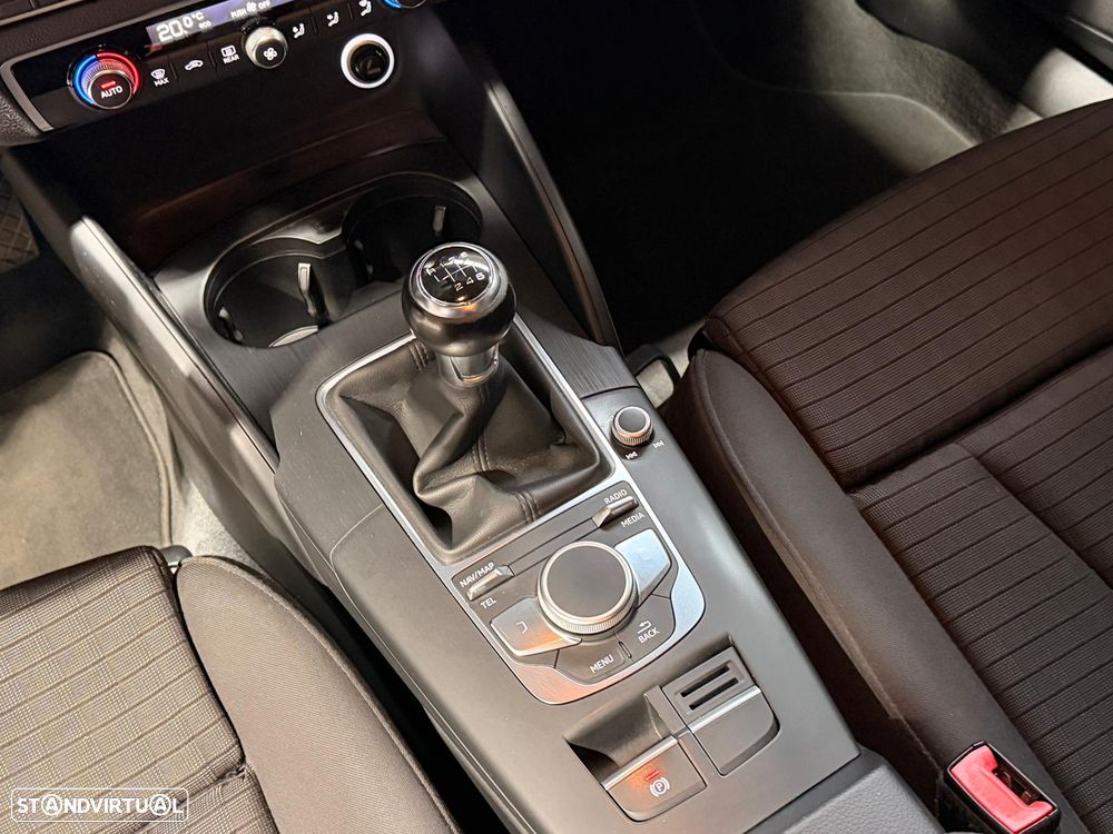 Audi A3 Sportback 1.6 TDI Sport - 26