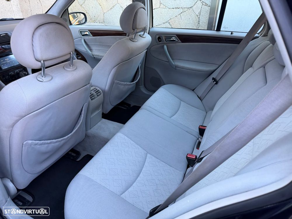 Mercedes-Benz C 220 - 9