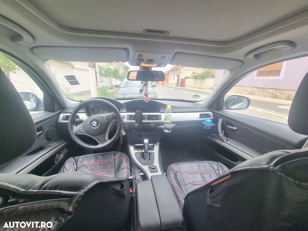 BMW Seria 3 318i Touring Aut. Edition Sport - 2