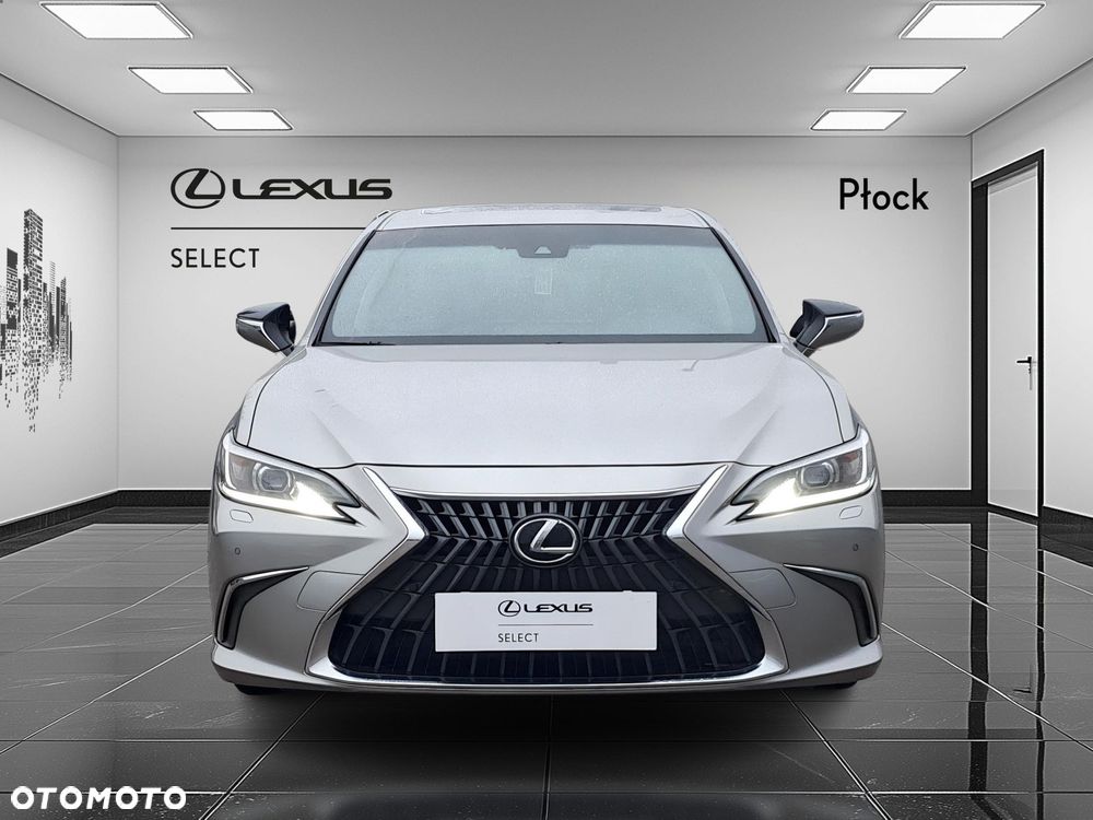 Lexus ES 300h Business Edition - 8