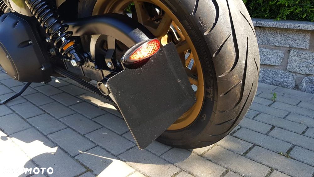 Harley-Davidson Dyna Low Rider - 12