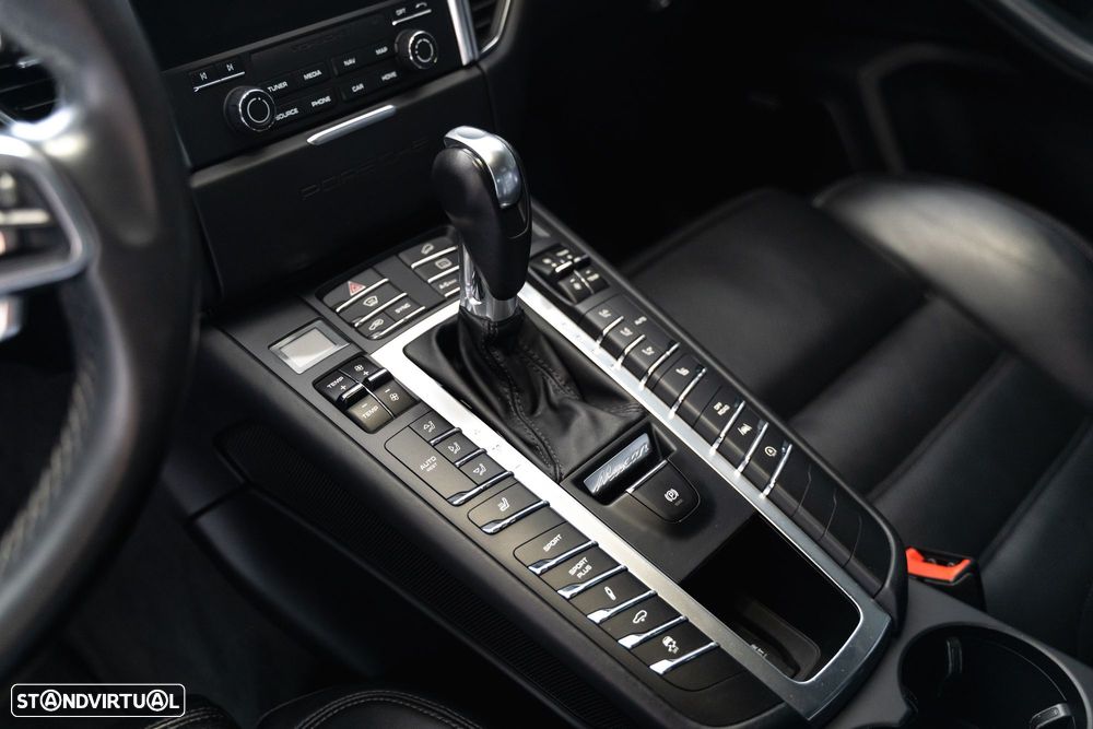 Porsche Macan S - 14