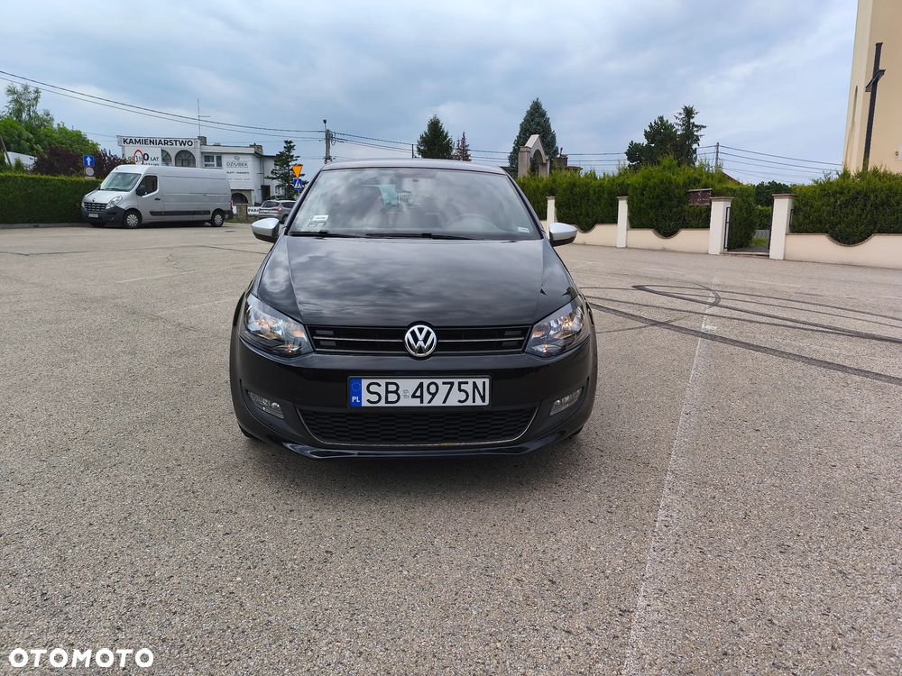 Volkswagen Polo - 1