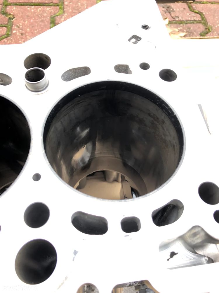 BLOK SILNIKA 306D3 BMW E90 E60 3.0D M57N2 - 12