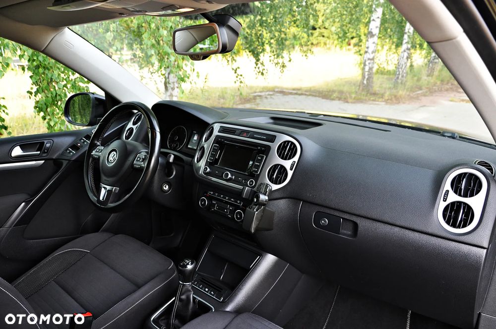 Volkswagen Tiguan 2.0 TDI DPF BlueMotion Technology Cup Sport & Style - 13