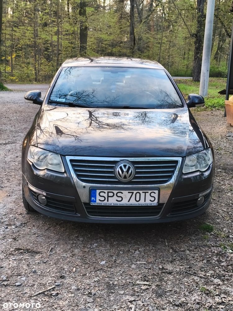 Volkswagen Passat 2.0 TDI Comfortline DSG - 3
