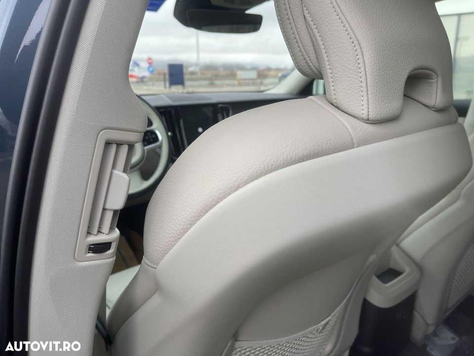 Volvo XC 60 T8 AWD AT PHEV Plus Bright - 21