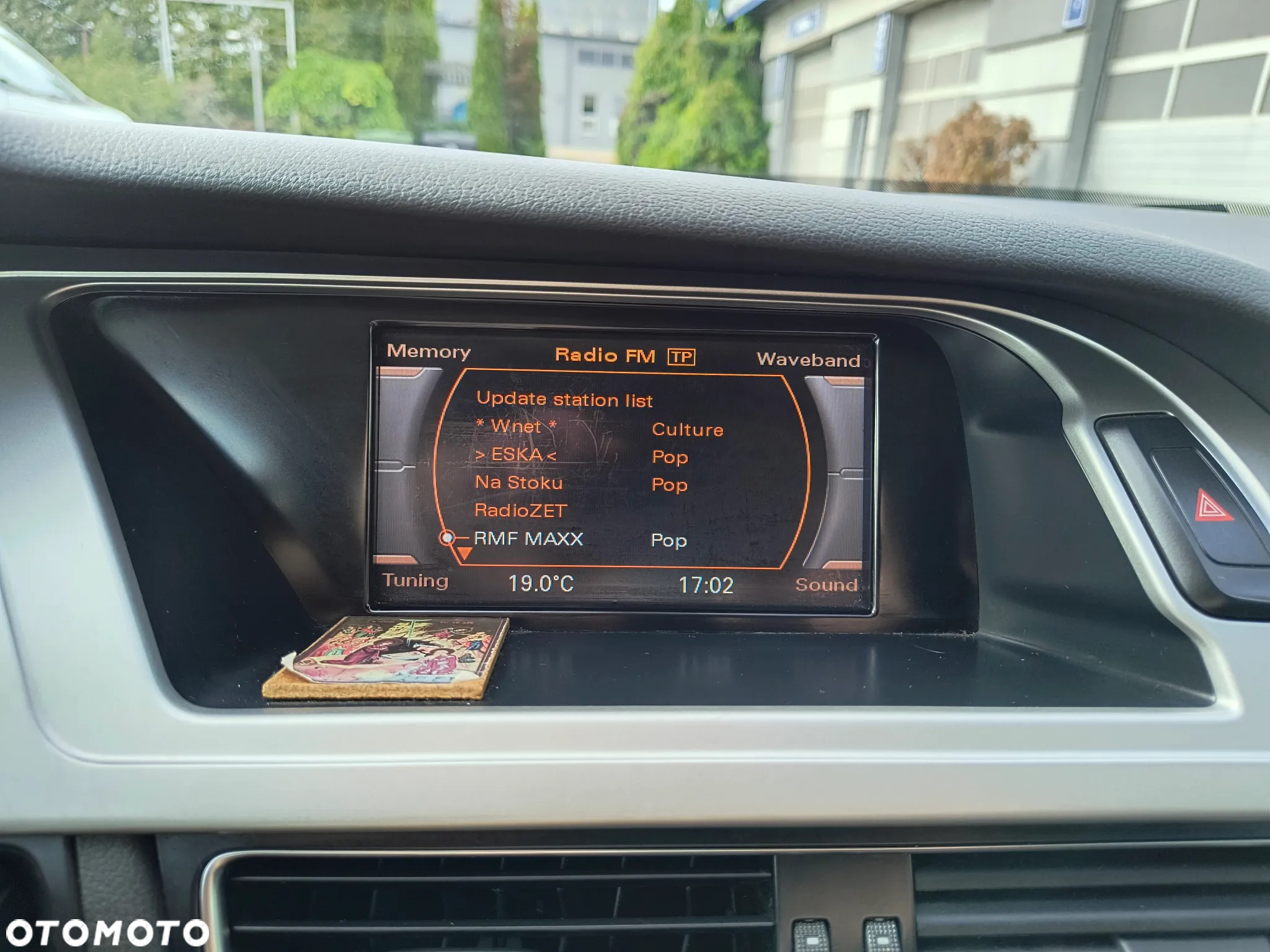 Audi A4 2.0 TDI - 11