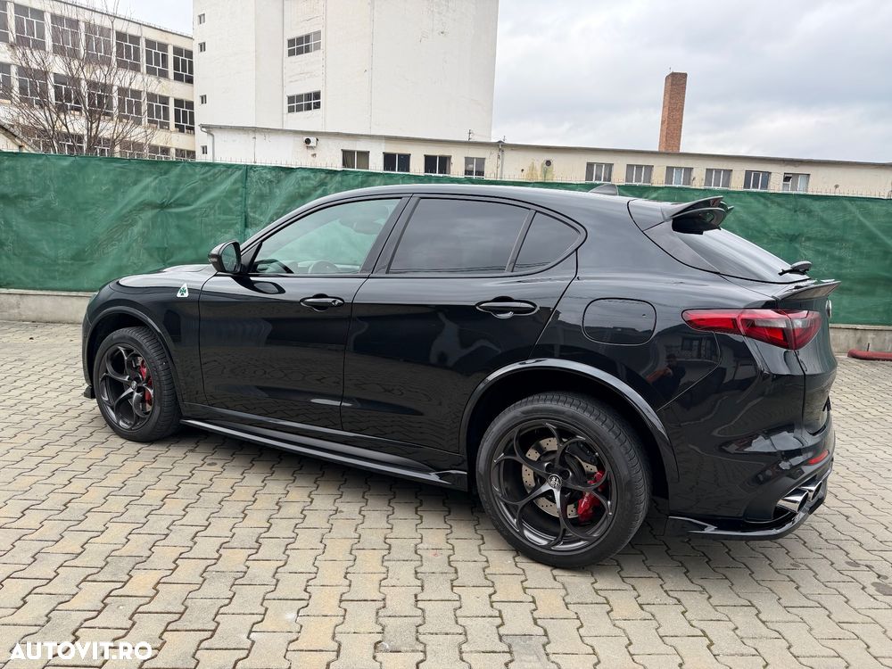 Alfa Romeo Stelvio 2.9 V6 Turbo AWD AT8 Quadrifoglio - 9