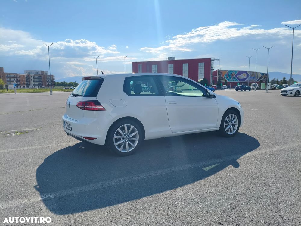 Volkswagen Golf 2.0 TDI (BlueMotion Technology) Highline - 3
