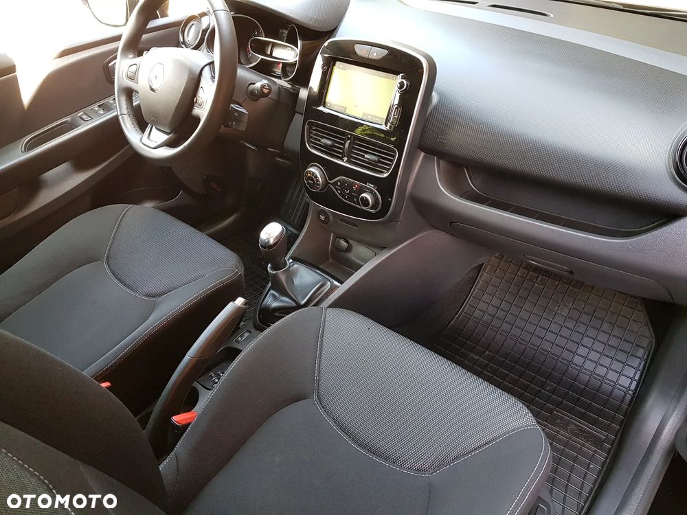 Renault Clio (Energy) TCe 75 Start & Stop LIMITED - 32