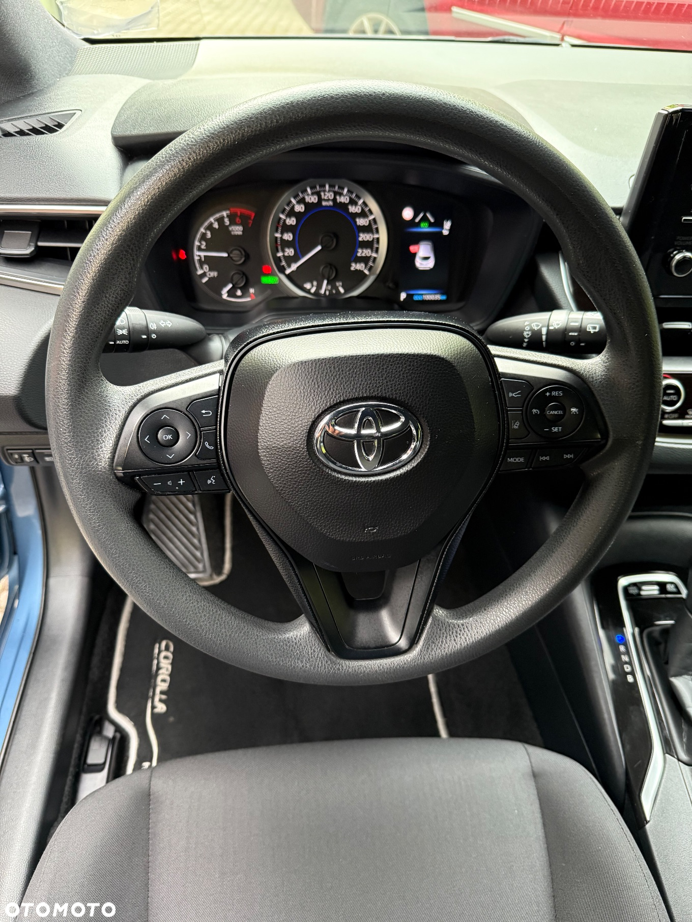 Toyota Corolla 1.8 Hybrid Comfort - 10