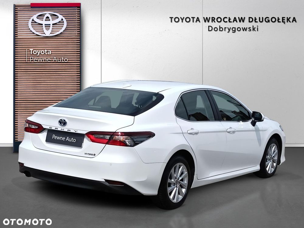 Toyota Camry 2.5 Hybrid Comfort CVT - 5