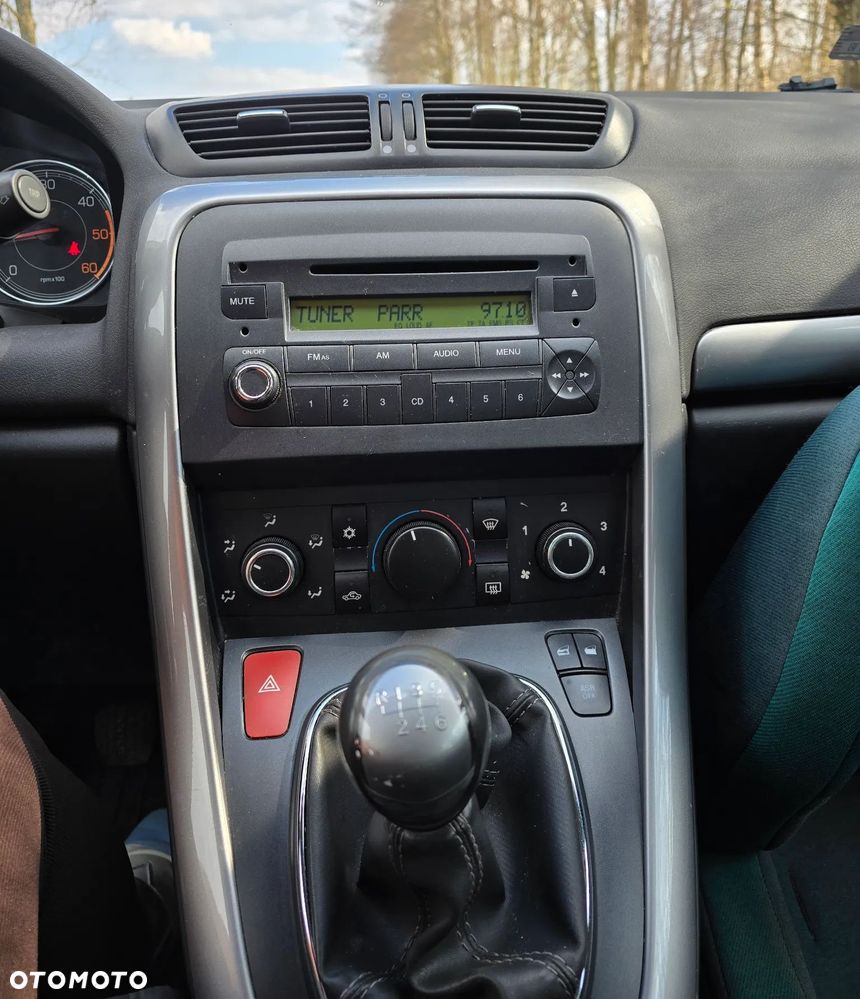 Fiat Croma 1.9 JTD Dynamic - 5