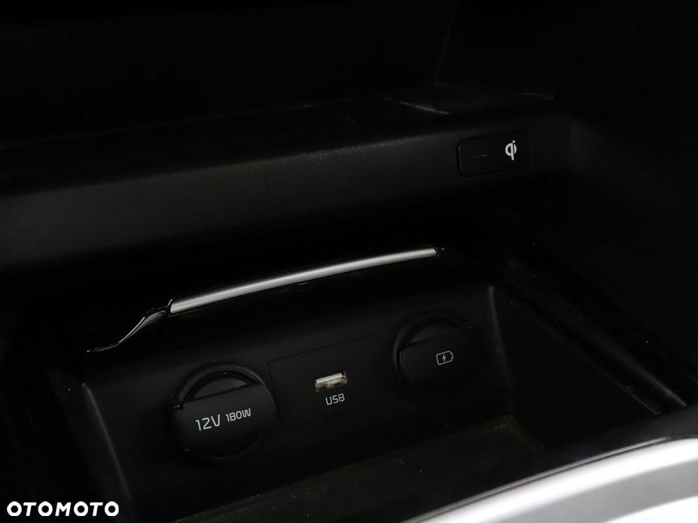 Kia XCeed 1.5 T-GDI Business Line DCT - 29