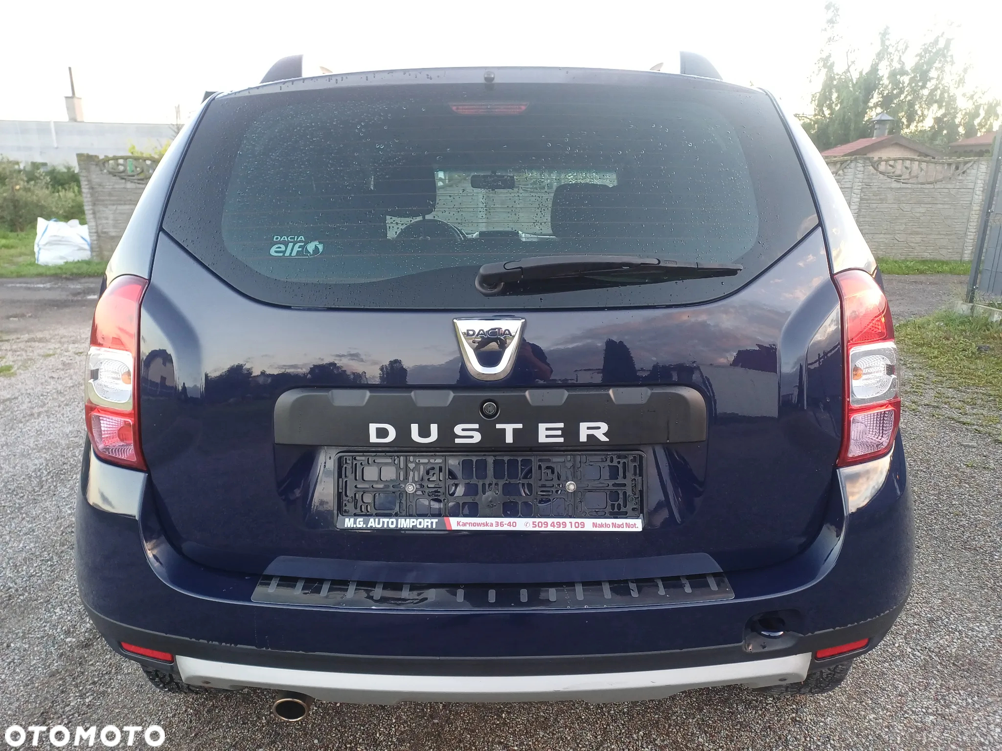 Dacia Duster 1.6 16V 4x2 Laureate - 16