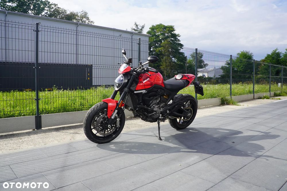 Ducati Monster - 1