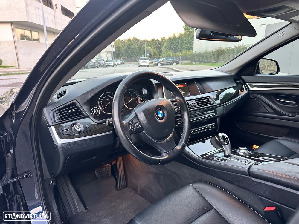 BMW 520 d Line Luxury Auto - 29