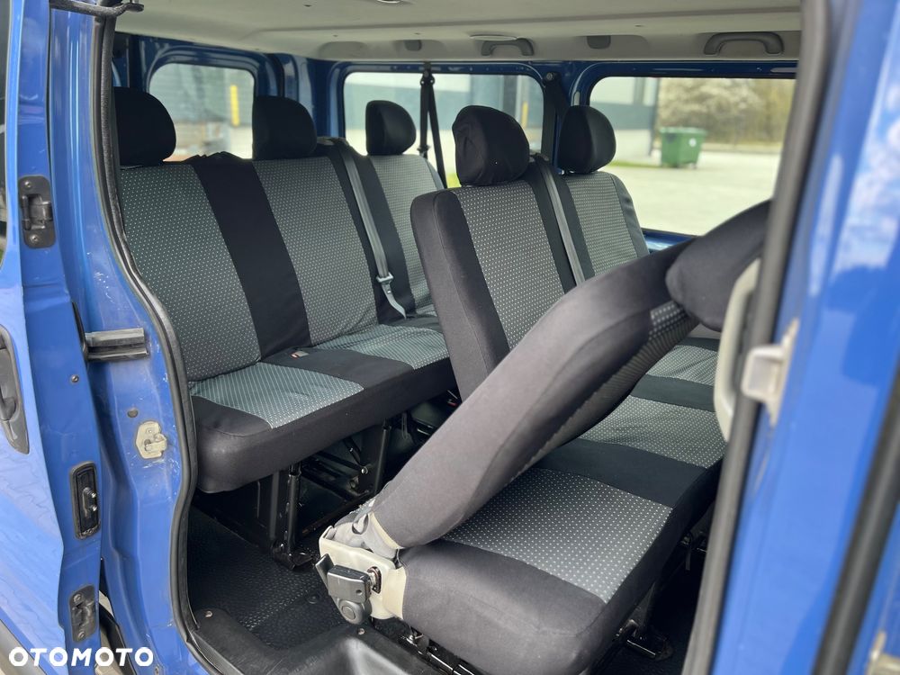 Renault Trafic L1H1 Passenger Lux - 10