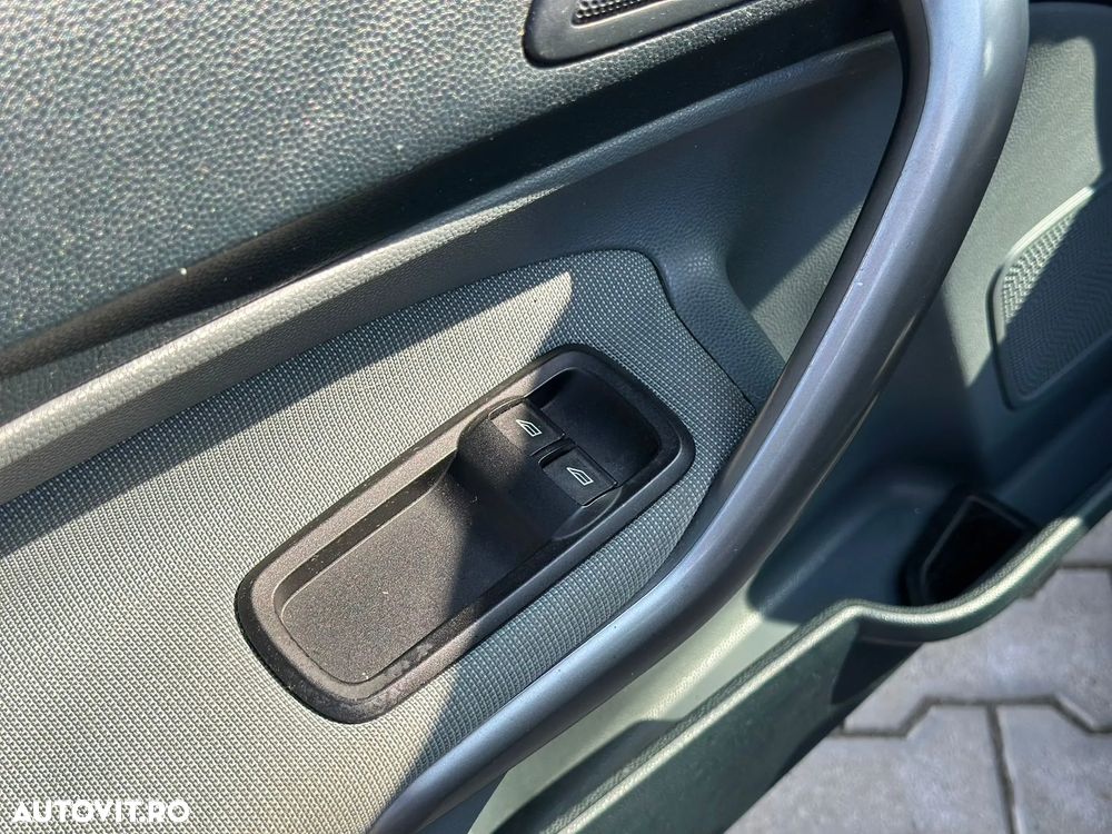 Ford Fiesta 1.25 Ambiente - 18