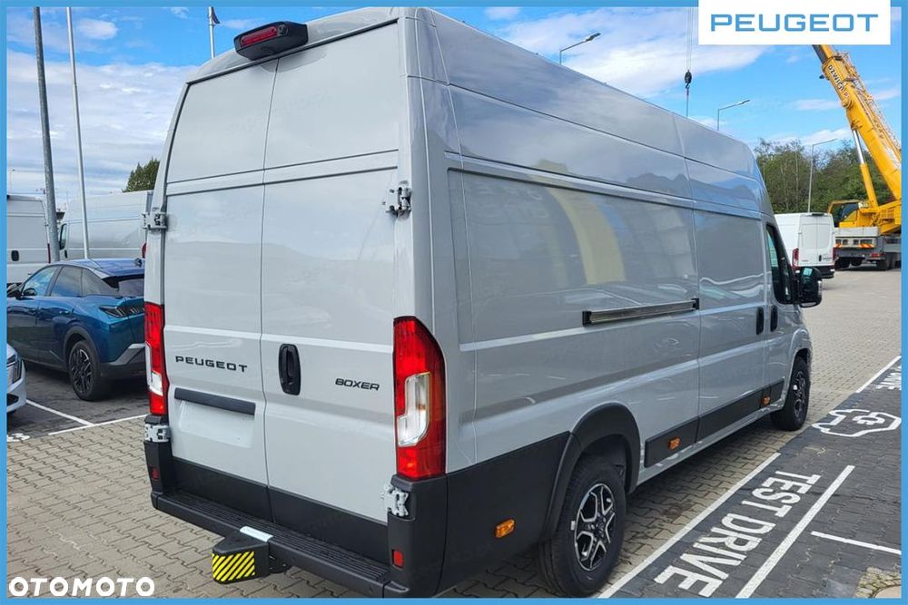 Peugeot Boxer Heavy L4H3 AT8 2.2 180KM - 10