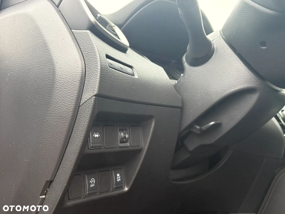 Nissan Qashqai 1.6 DIG-T Tekna - 9